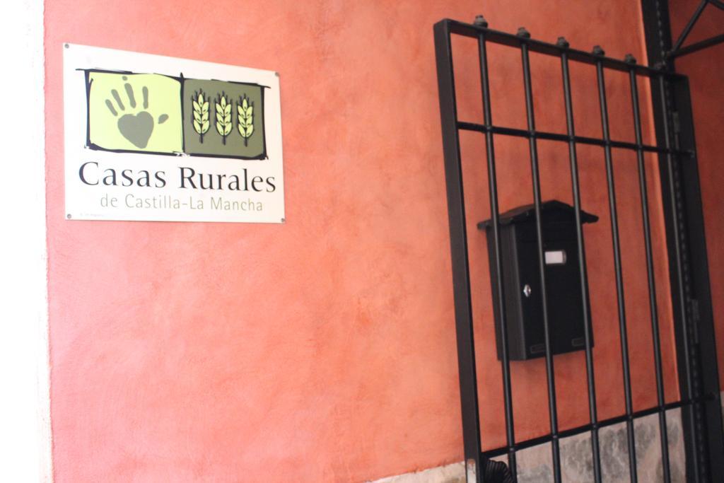 Los Laureles 2 Urda Buitenkant foto